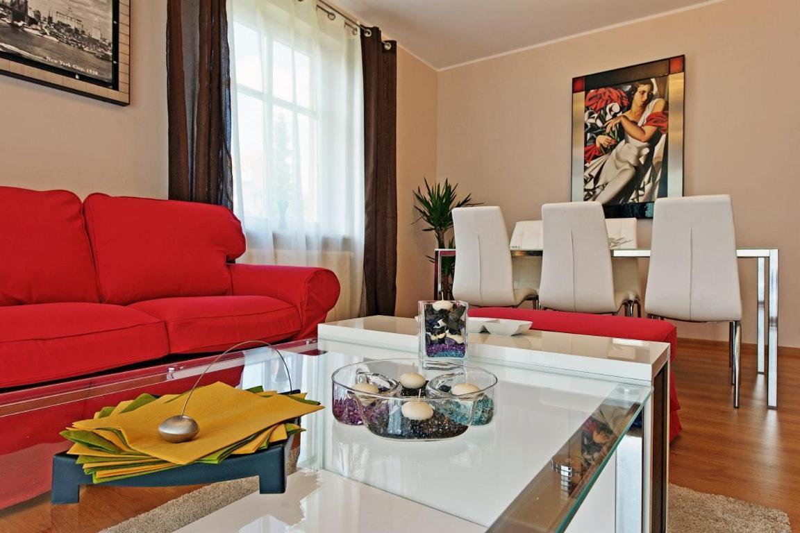 Glamour Apartments سوبوت المظهر الخارجي الصورة